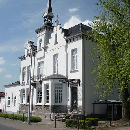 B&B Kasteel De Windt Nieuwkerken-Waas Exterior photo
